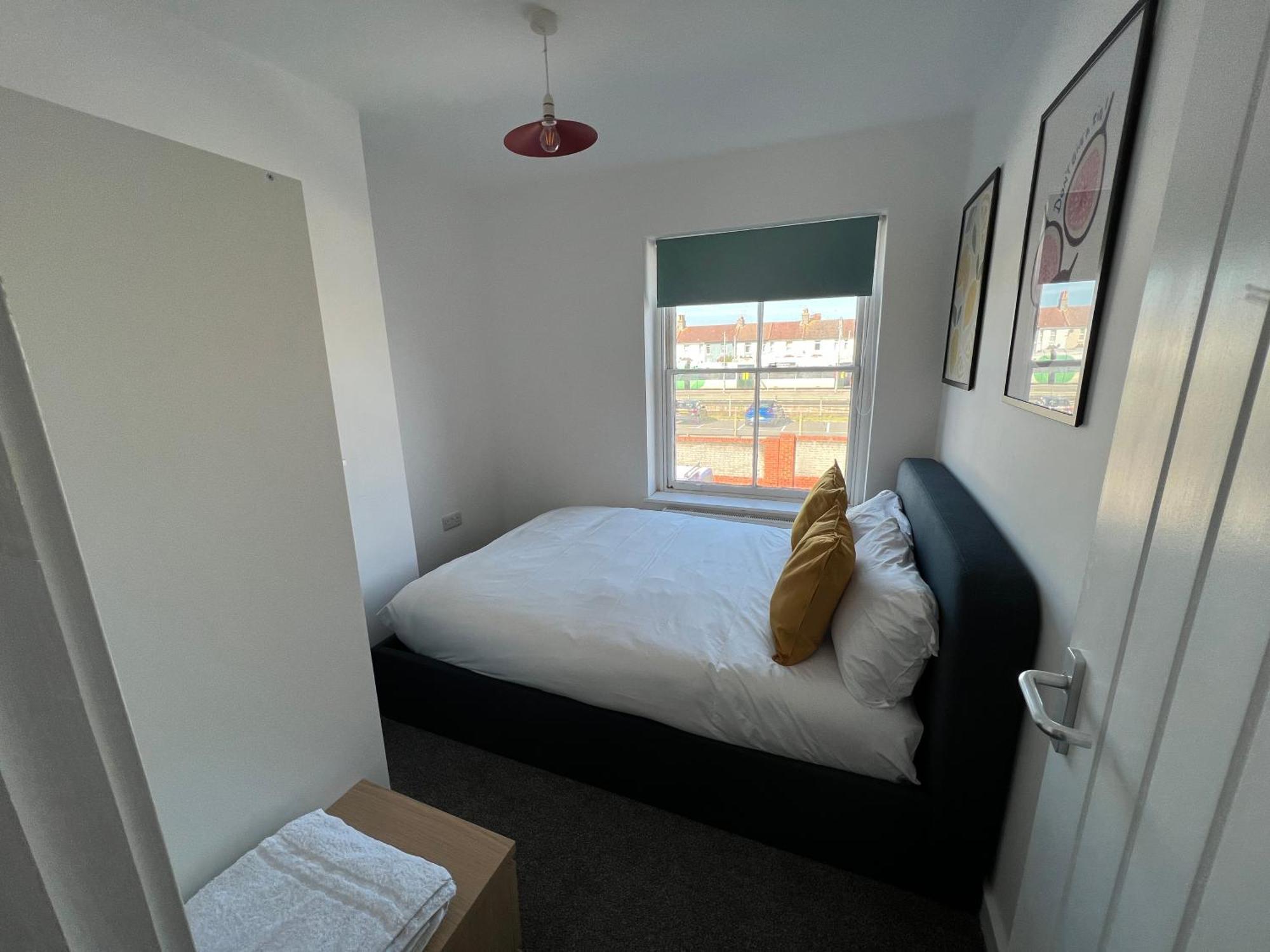 Littlehampton House - 4 Bedroom House Sleeps 8 ภายนอก รูปภาพ