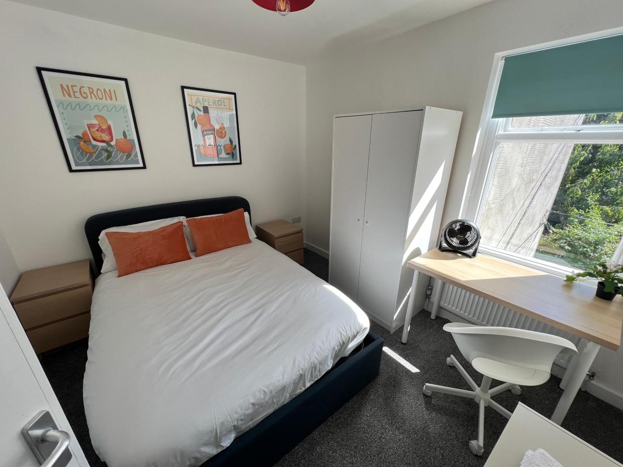 Littlehampton House - 4 Bedroom House Sleeps 8 ภายนอก รูปภาพ