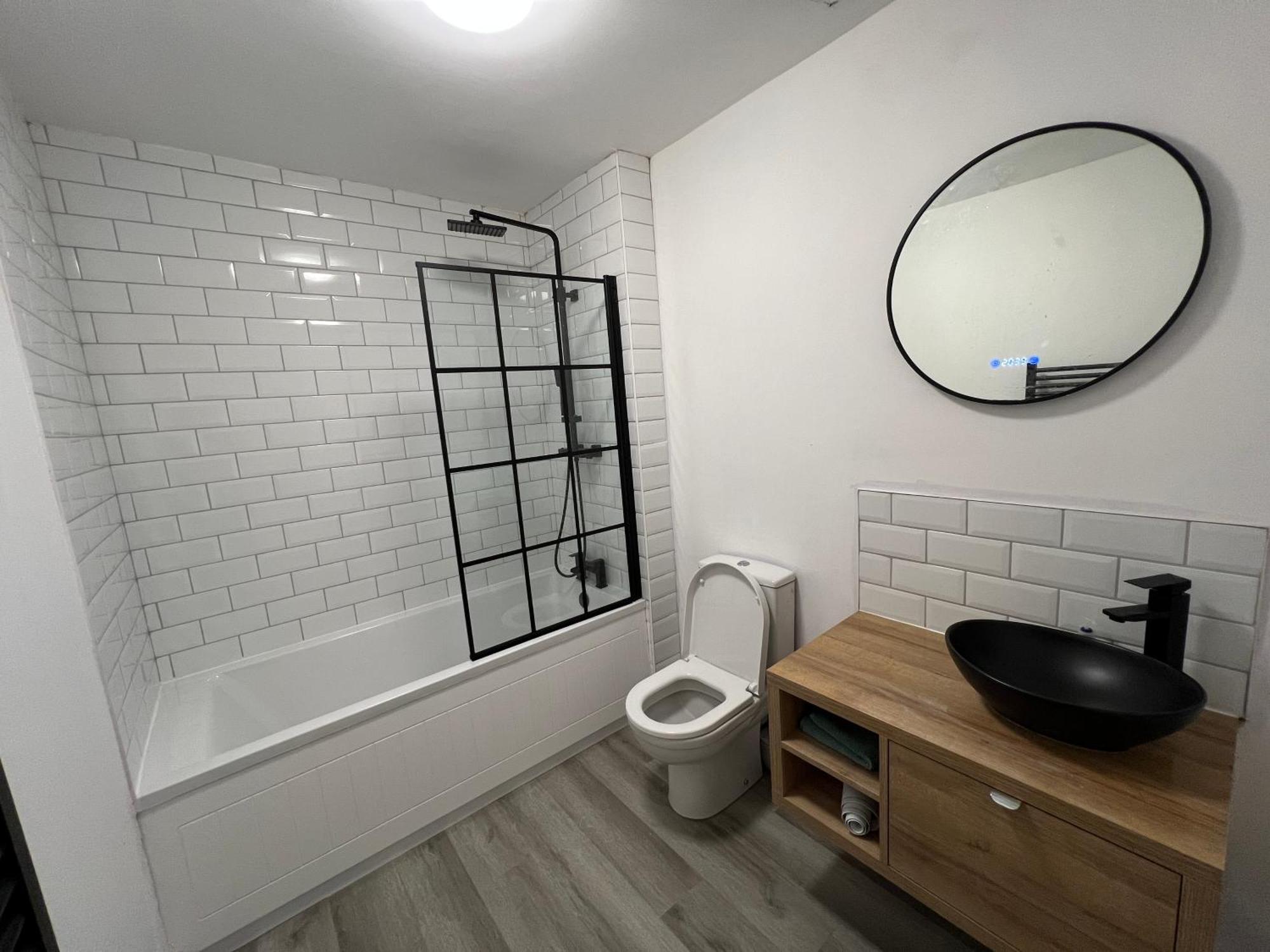 Littlehampton House - 4 Bedroom House Sleeps 8 ภายนอก รูปภาพ